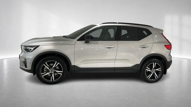 Volvo XC40 2025 – bild 3