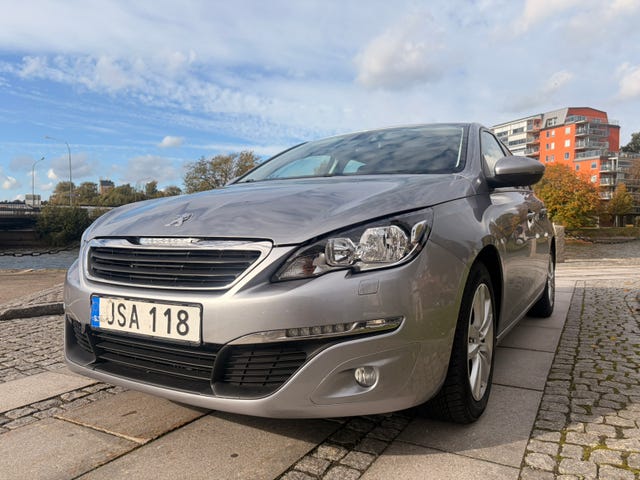 Peugeot 308 2016