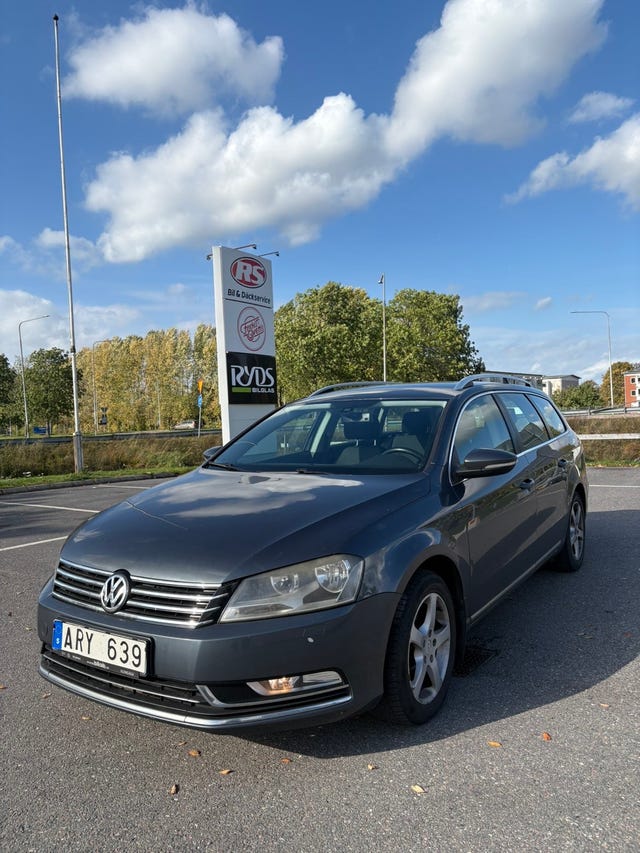 Volkswagen Passat 2011