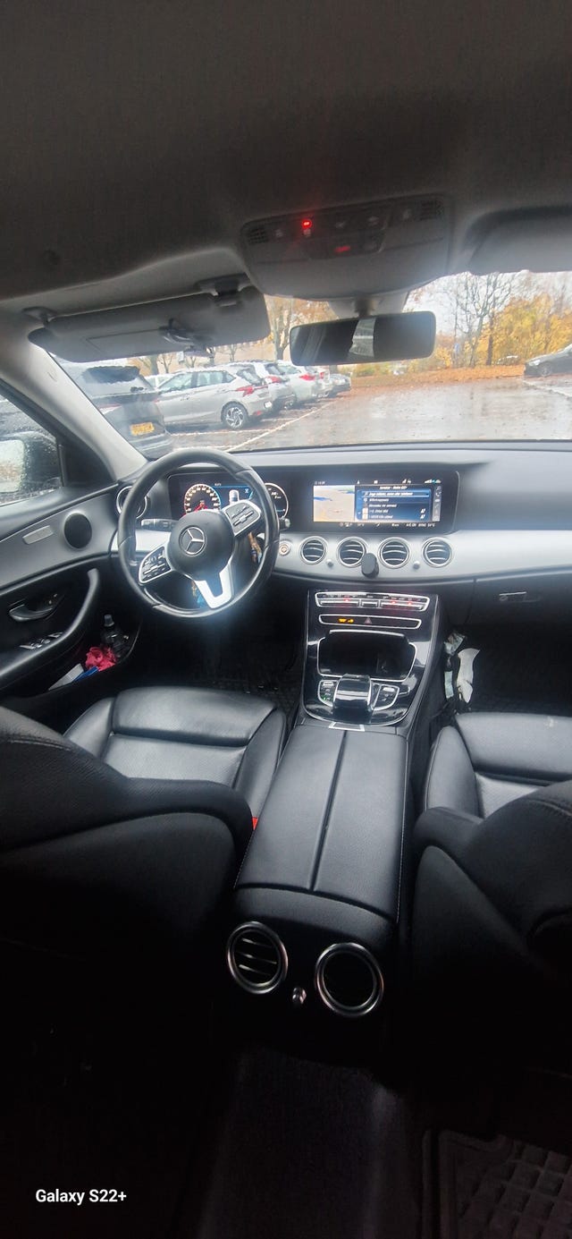 Mercedes-Benz E220 2020