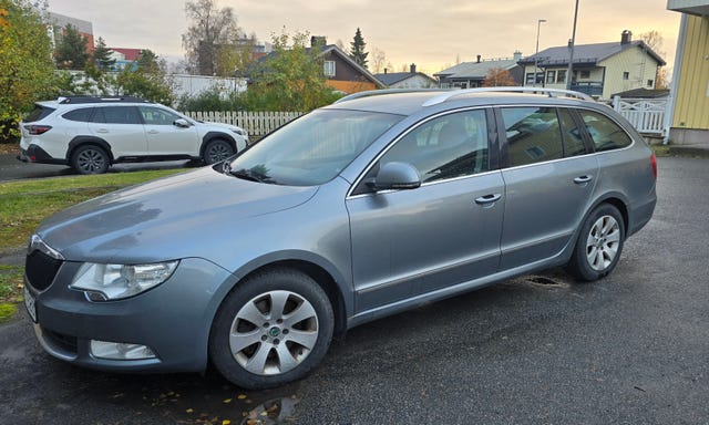 Skoda Superb 2010