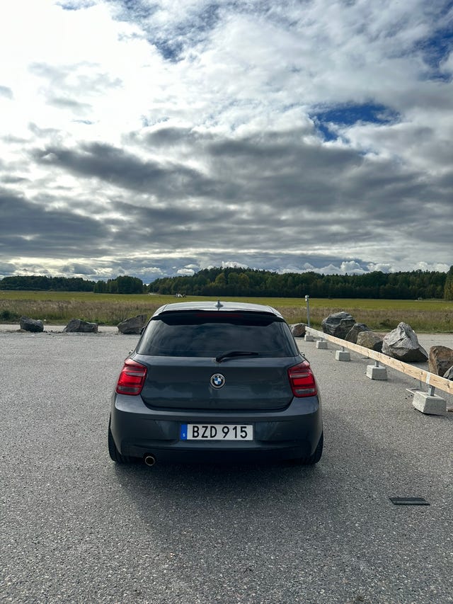 BMW 118d 2012 – bild 3