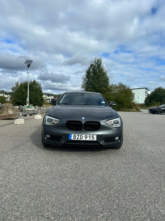 BMW 118d 2012 – bild 2