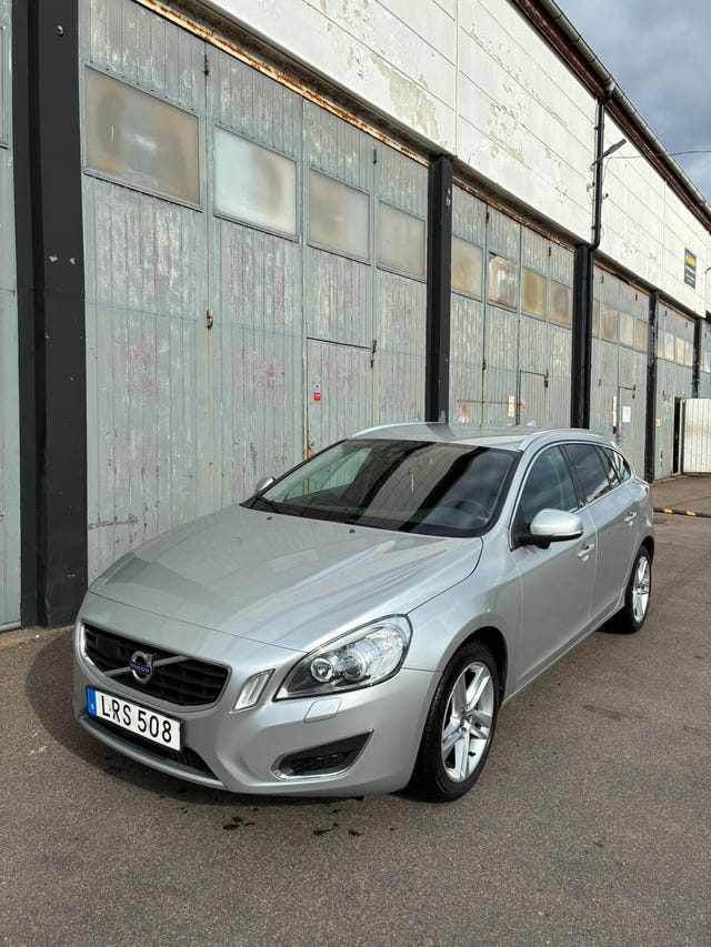 Volvo V60 2011