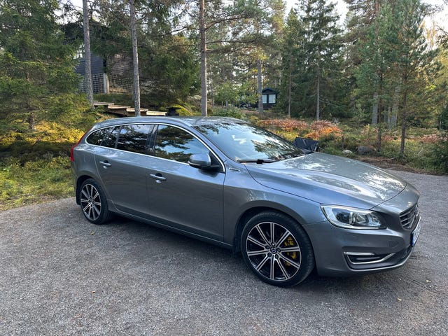 Volvo V60 2016