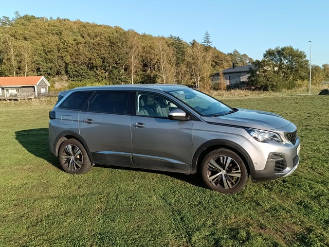 Peugeot 5008 2020