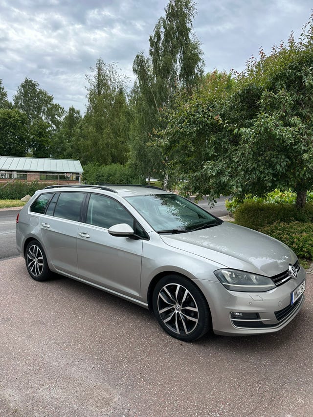 Volkswagen Golf VII 2014
