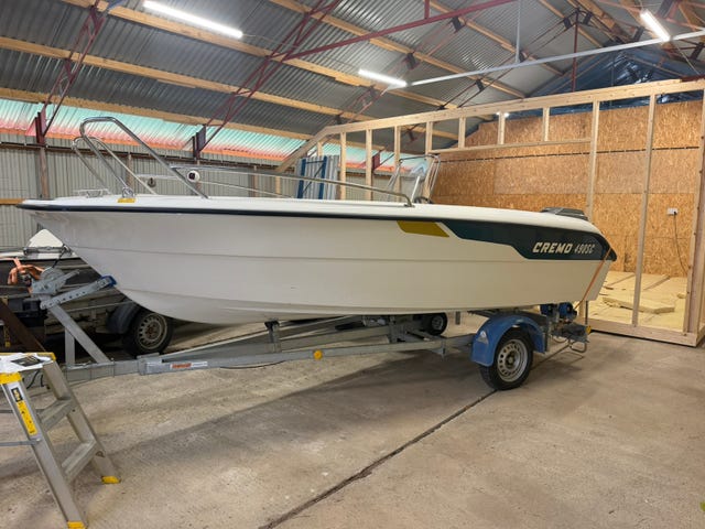Cremo 490SC med mariner 60hk