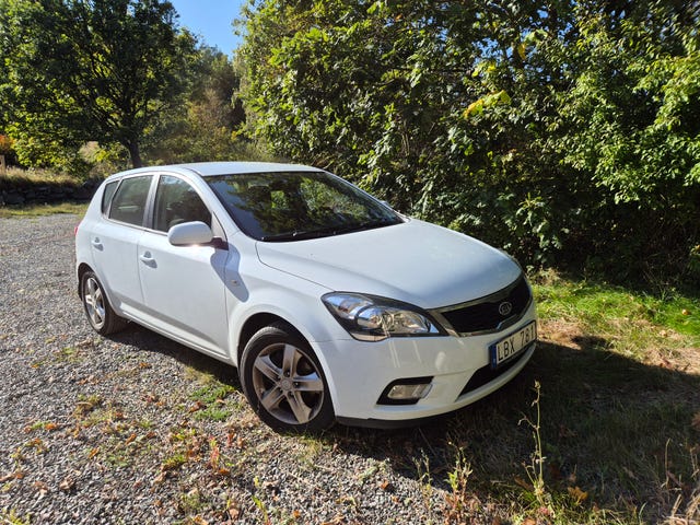 Kia Ceed 2011