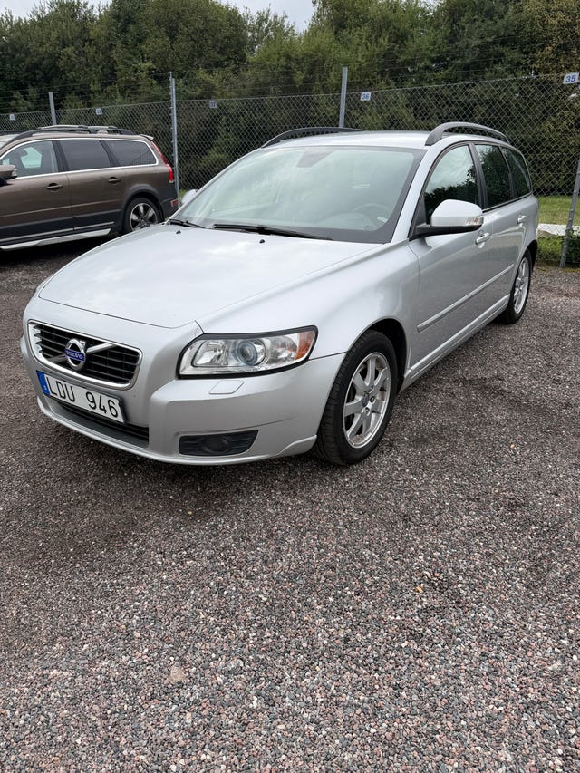 Volvo V50 2011