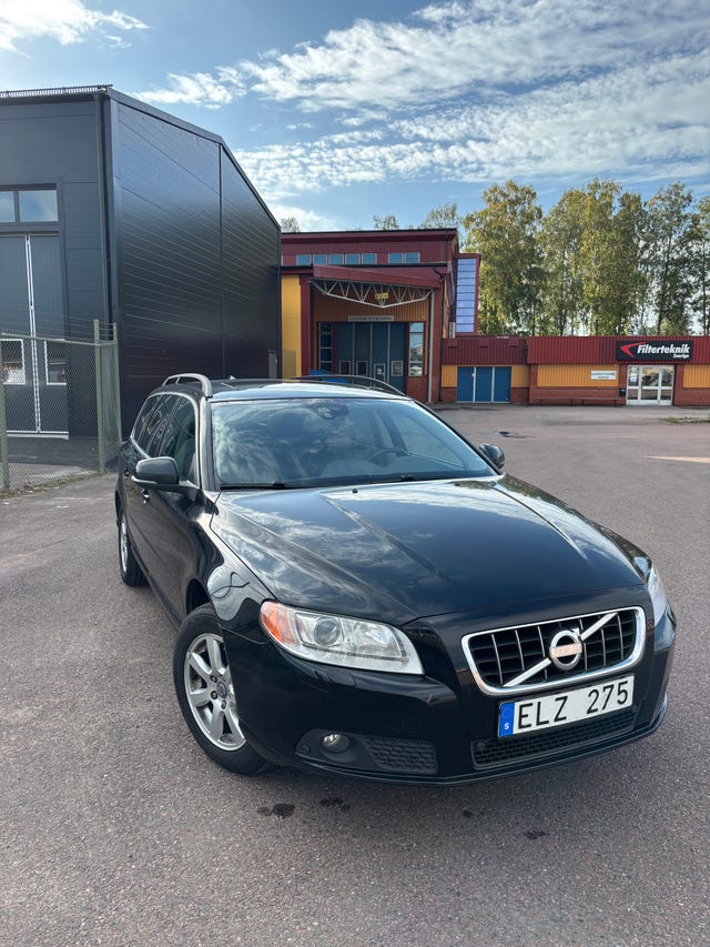Volvo V70 2012
