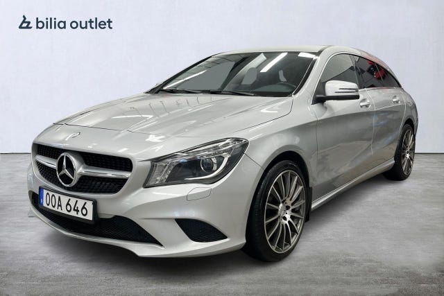 Mercedes-Benz CLA 200 2015