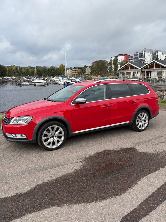 Volkswagen Passat Alltrack 2014 – bild 2