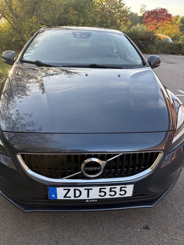 Volvo V40 2018