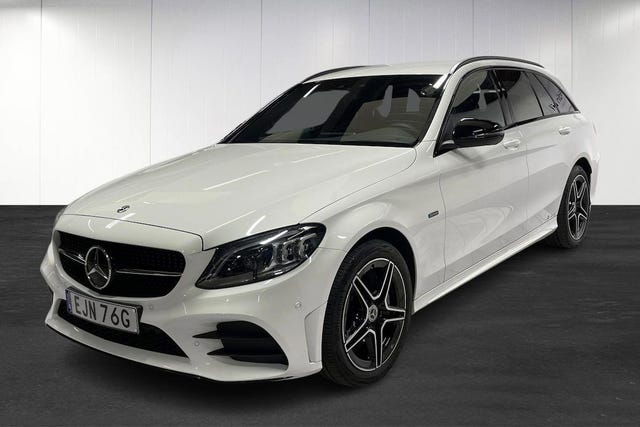 Mercedes-Benz C300 e 2021