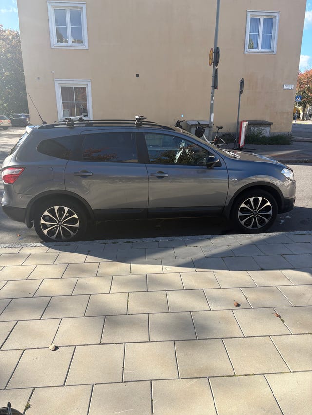 Nissan Qashqai+2 2013