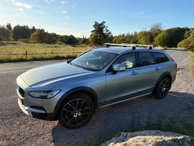 Volvo V90 Cross Country 2019