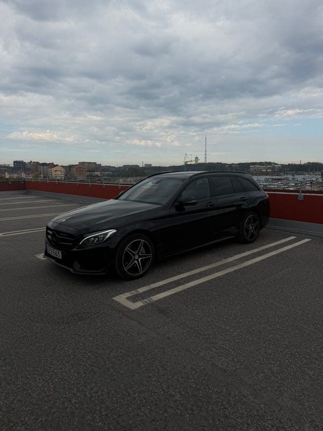 Mercedes-Benz C250 2016