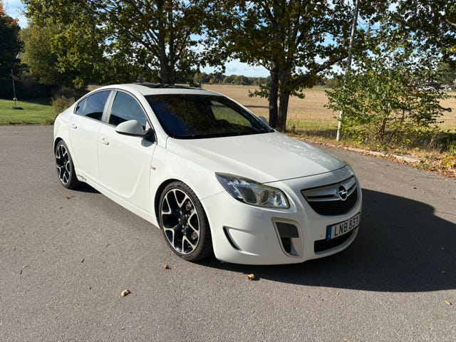 Opel Insignia 2010