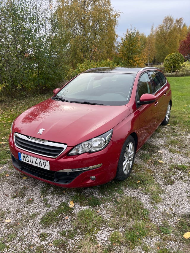Peugeot 308 SW 2015