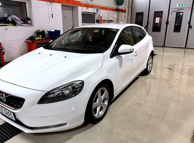 Volvo V40 2016