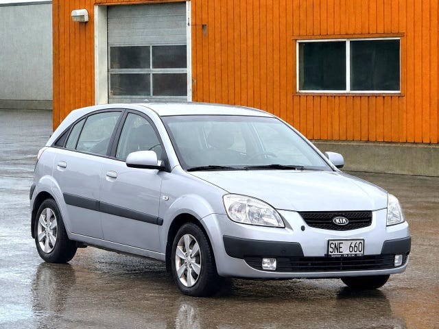 Kia Rio — bild 5 av 11