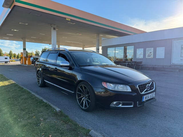 Volvo V70 2012