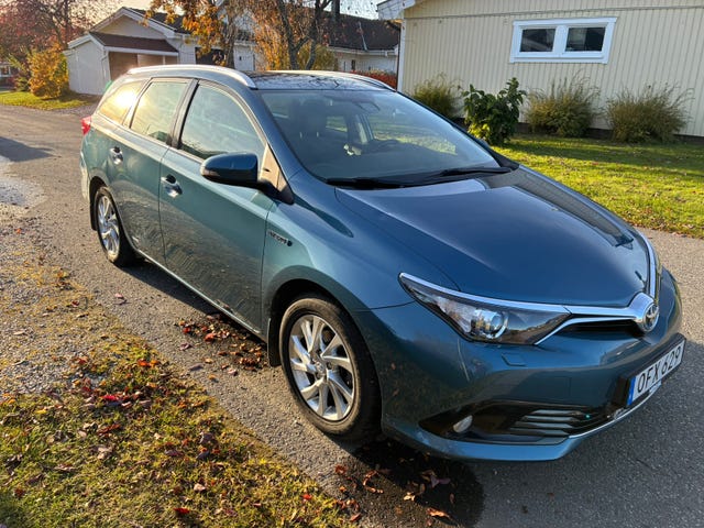 Toyota Auris 2016