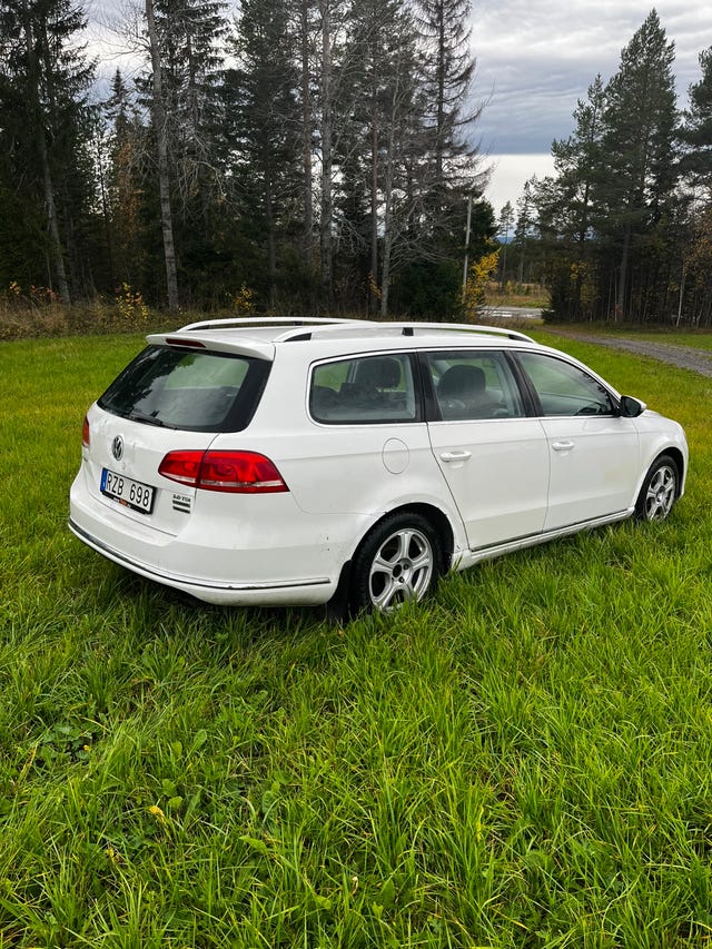 Volkswagen Passat 2012 – bild 2