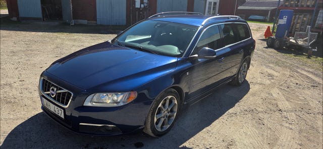Volvo V70 2012