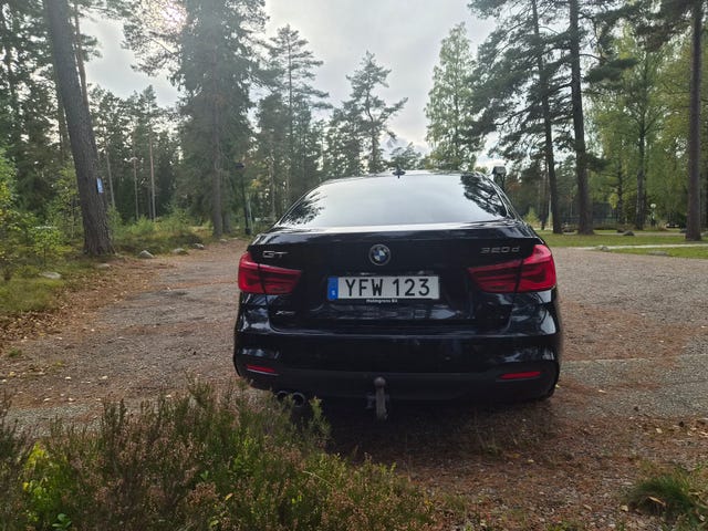 BMW 320d 2017 – bild 2