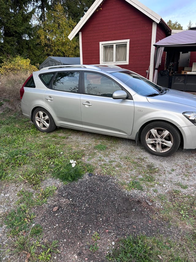Kia Ceed 2010