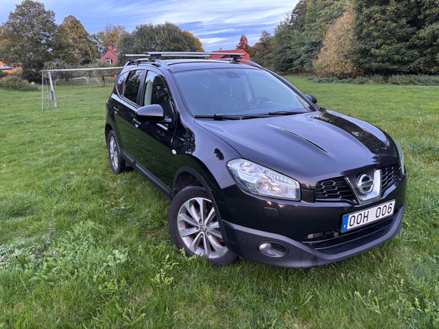 Nissan Qashqai+2 2014