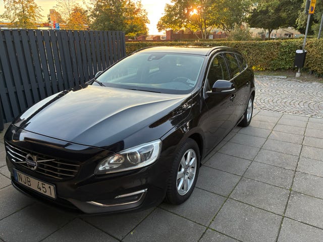 Volvo V60 2014