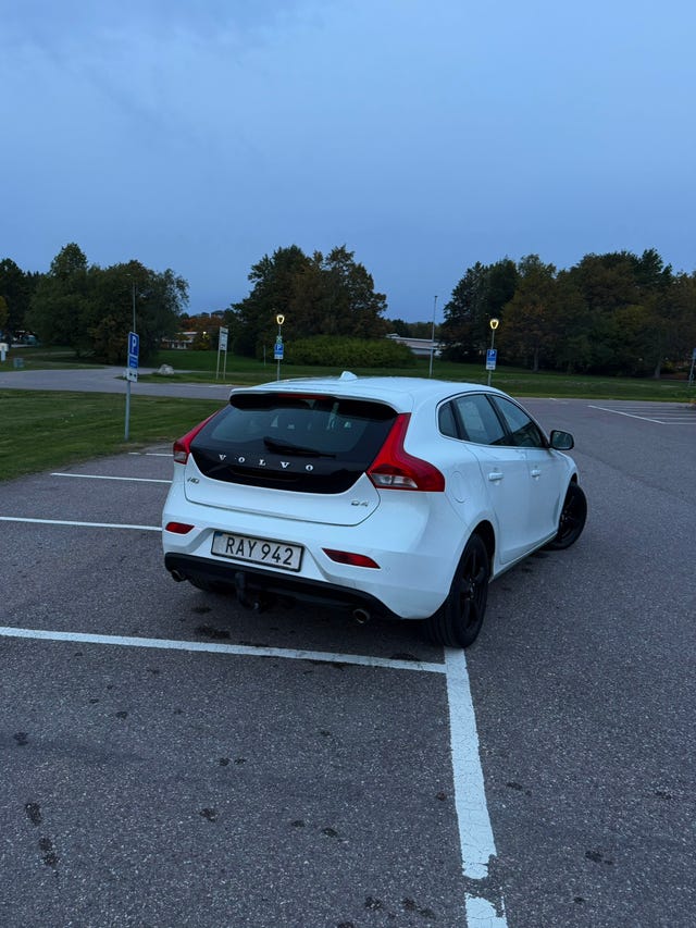 Volvo V40 2014 – bild 4