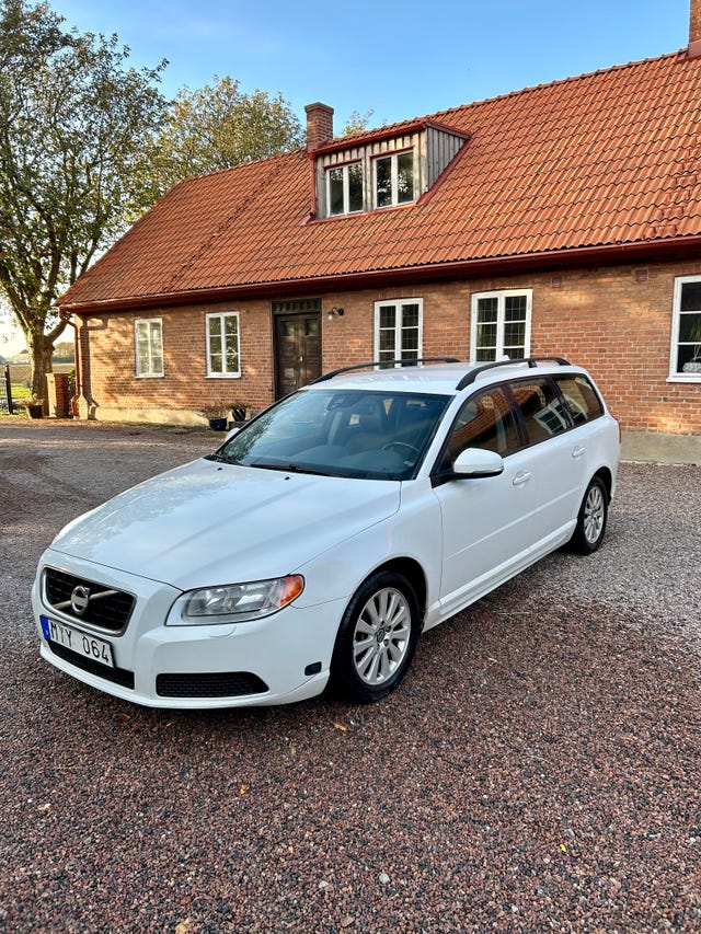 Volvo V70 2013