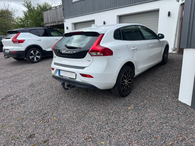 Volvo V40 2016