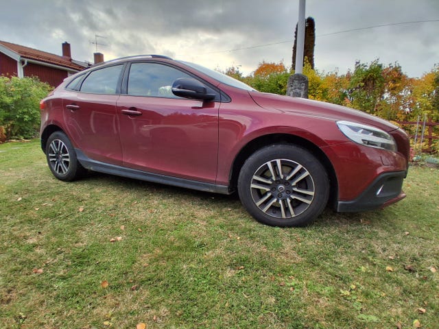 Volvo V40 Cross Country 2017