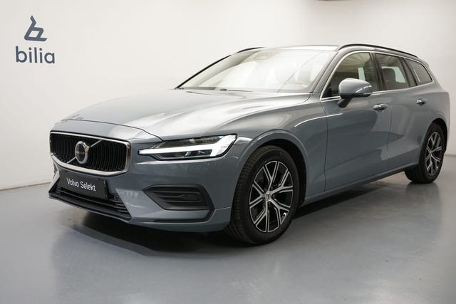 Volvo V60 2024