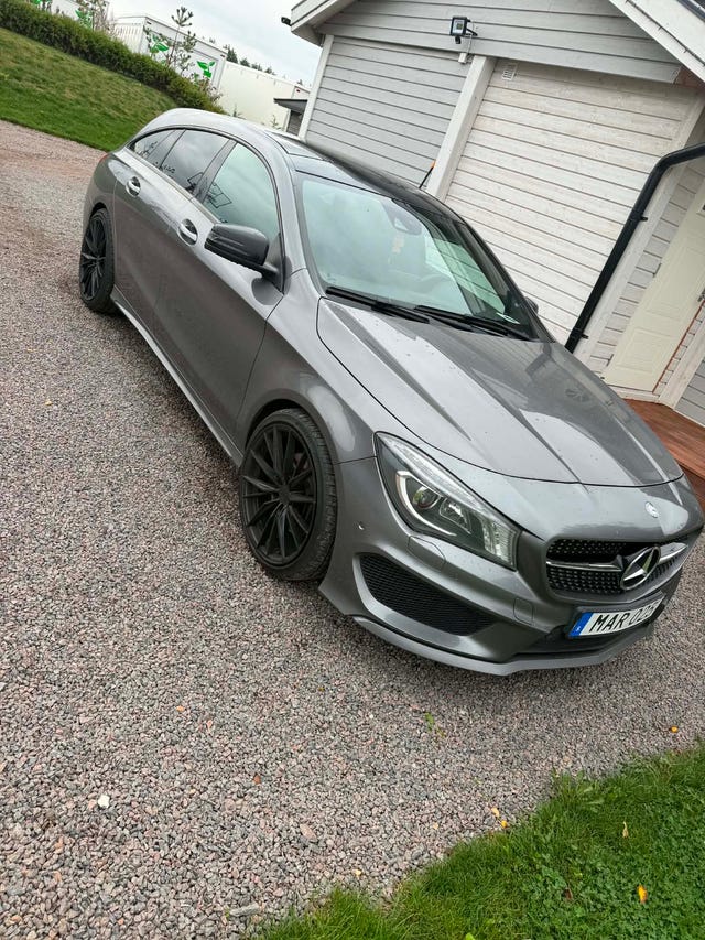 Mercedes-Benz CLA 220 d 2016