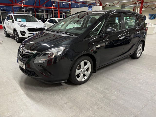 Opel Zafira Tourer 2015