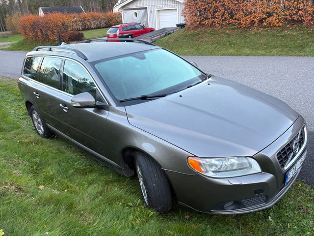 Volvo V70 2010