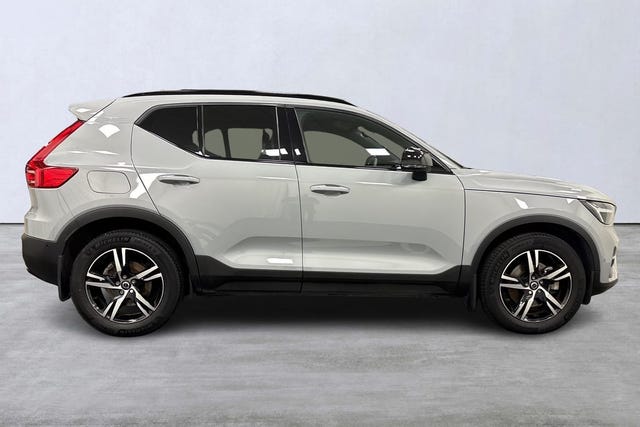 Volvo XC40 2025 – bild 3