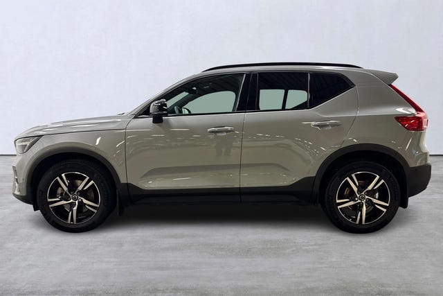 Volvo XC40 2025 – bild 2