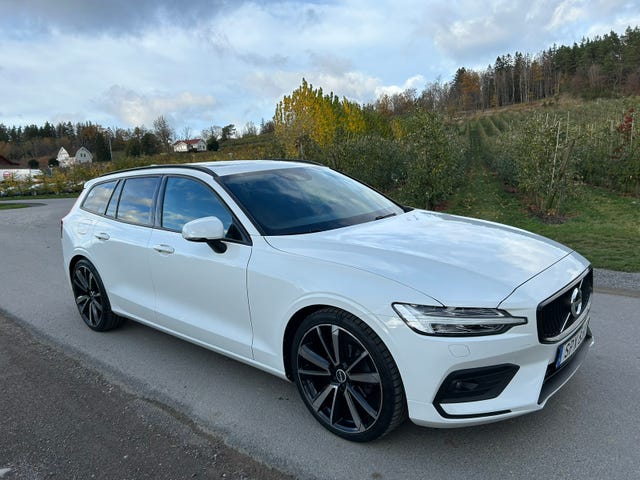 Volvo V60 2020