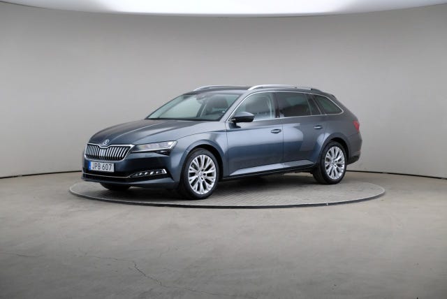 Skoda Superb 2021