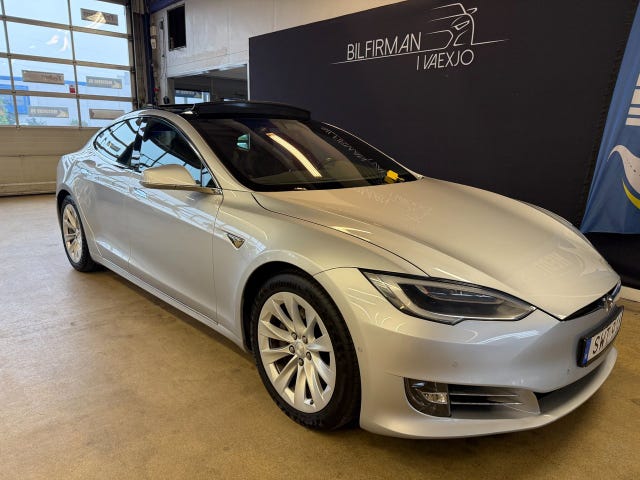 Tesla Model S 2018