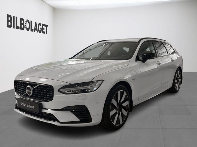 Volvo V90 2025