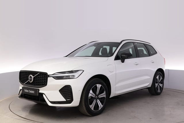Volvo XC60 2025