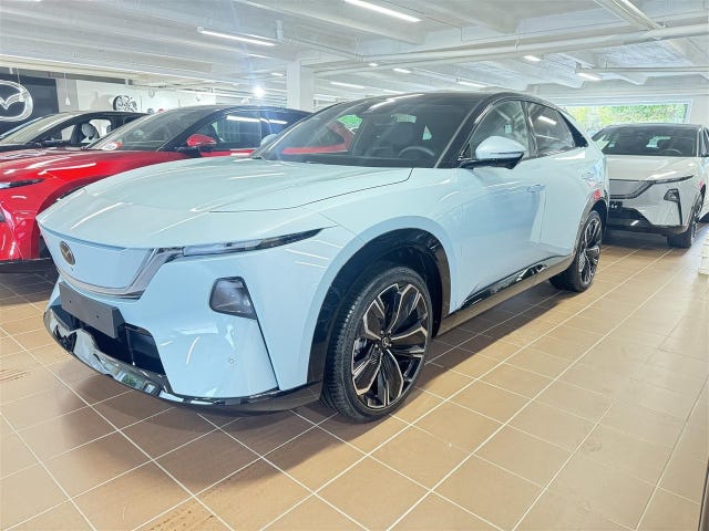 Mazda CX-6e 2026